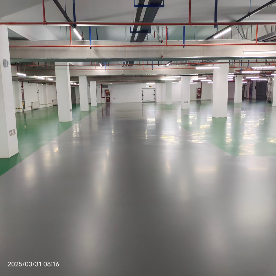 地下车库环氧地坪.jpg 地下车库环氧地坪.jpg